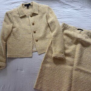 St. John Collection Yellow & White Tweed Knit Skirt Suit Set- Size Small